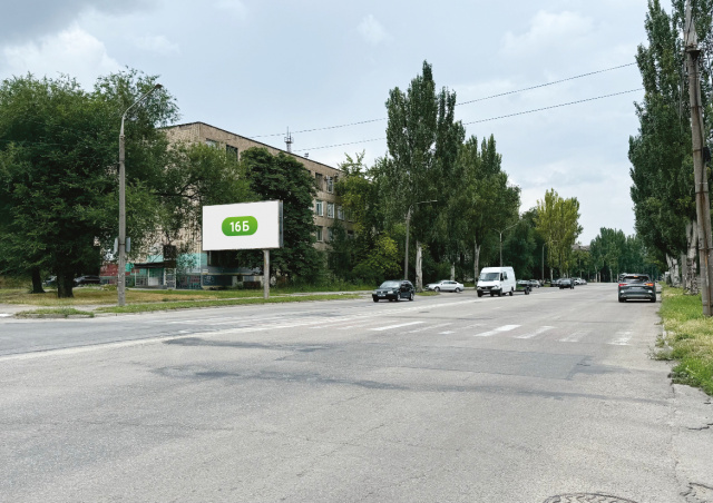 Щит 6x3,  вул.Українська, вул.Семафорна
